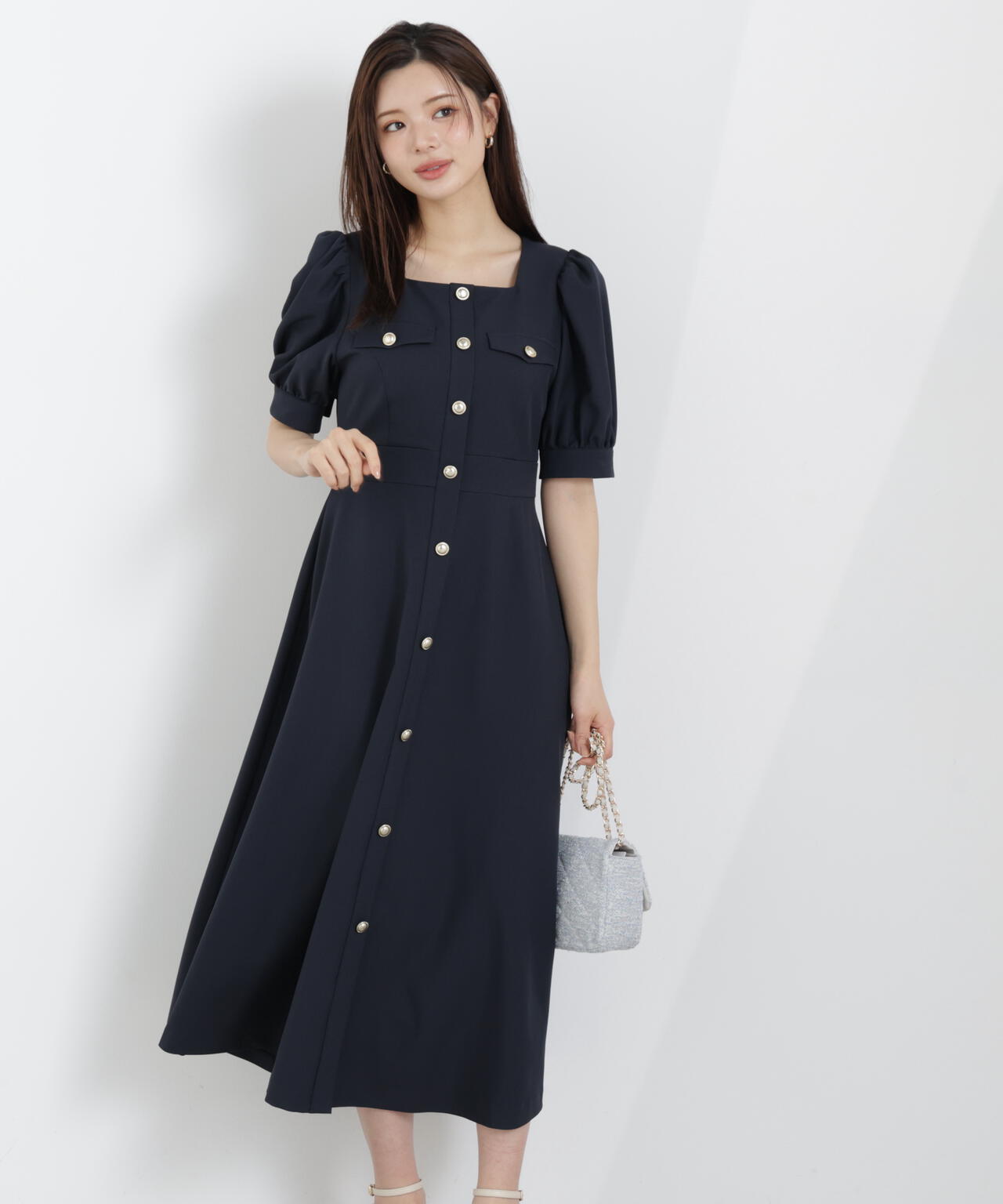 【6/5～6/7 オンライン限定2buy10%OFF対象】フロント釦ワンピース