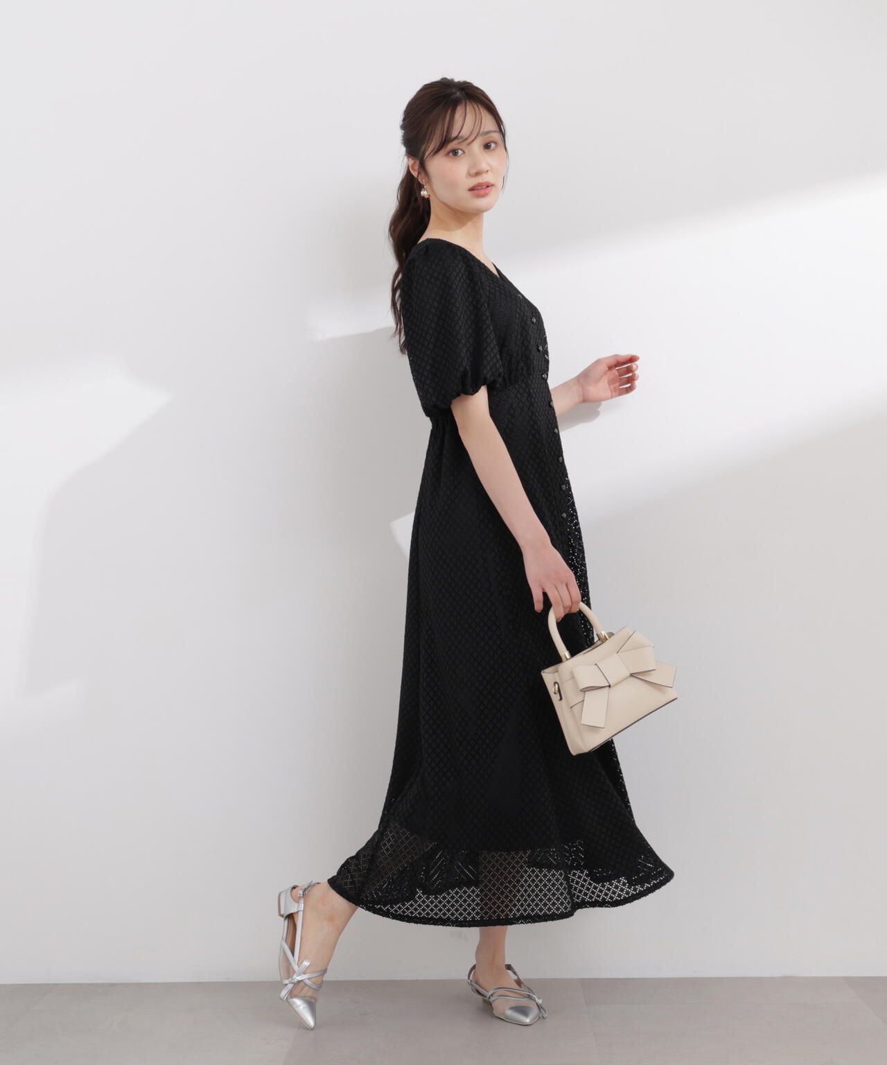 パフスリーブフロント釦ワンピース | PROPORTION BODY DRESSING