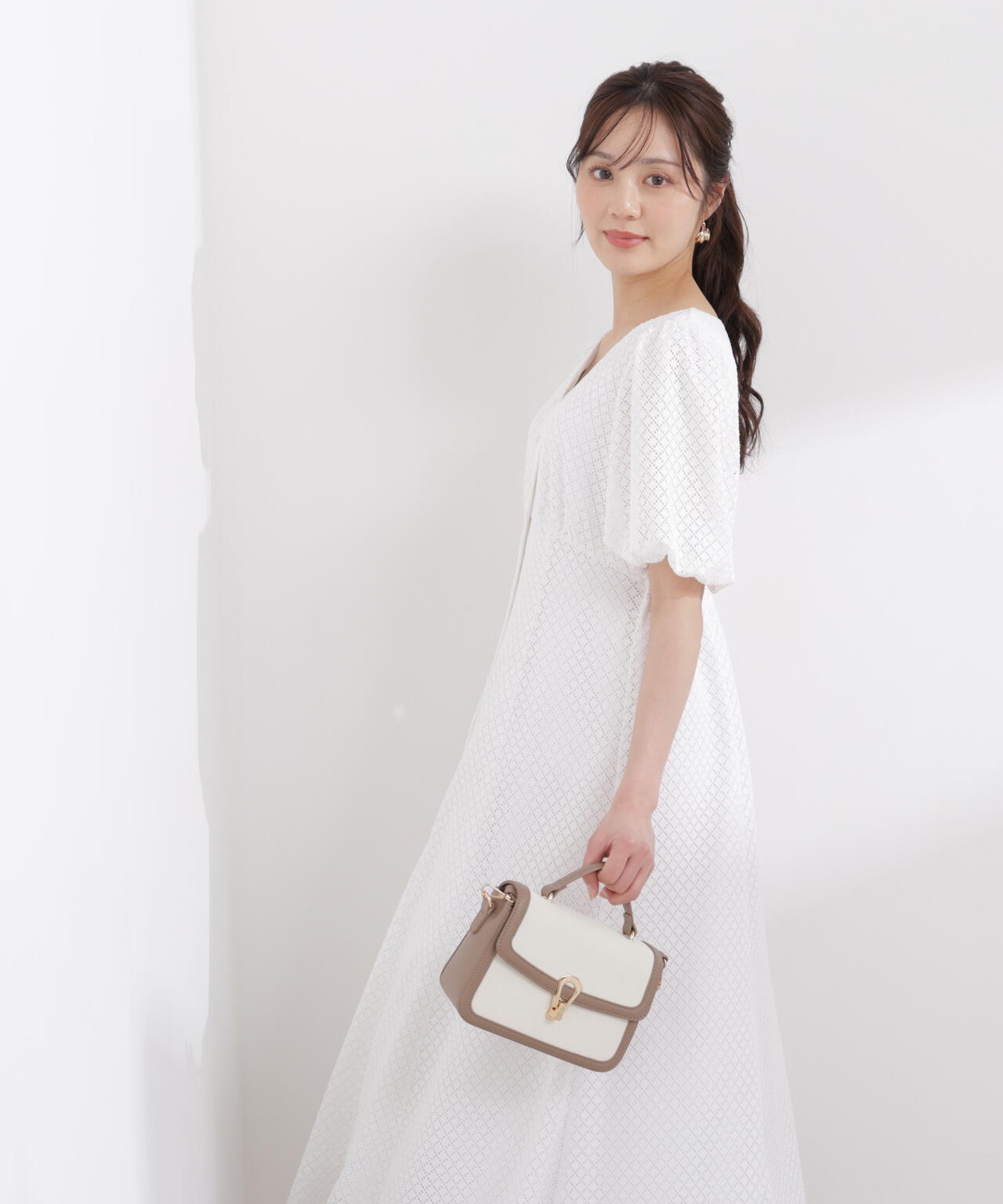 パフスリーブフロント釦ワンピース | PROPORTION BODY DRESSING