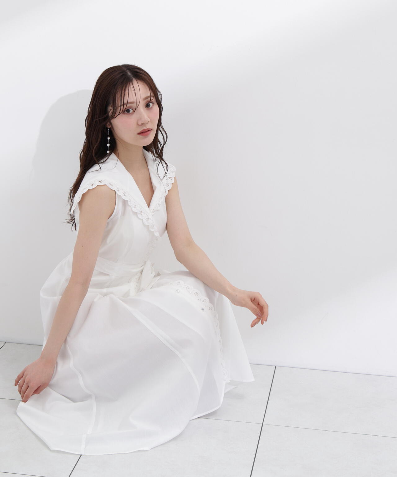 166cm B:78 W:56 H:83 S:24.5cm 着用サイズ：M