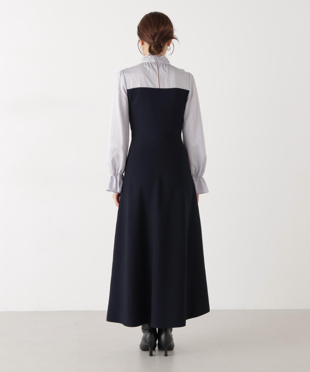 【新品】プロポーションボディドレッシング　ラッフルタイドッキングワンピース EDIT COLOGNE》ラッフルタイドッキングワンピース | PROPORTION BODY