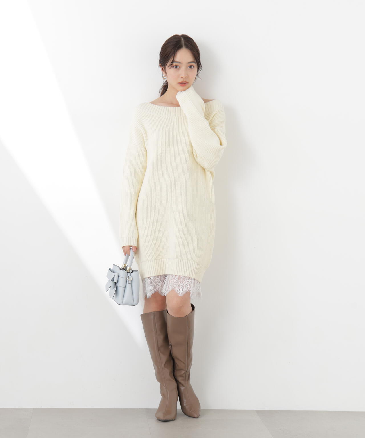 超美品☆PEARLY GATES ポリエステルアーンmmフーディニットワンピース EDIT COLOGNE》スプリングレースレイヤード風ニットワンピース