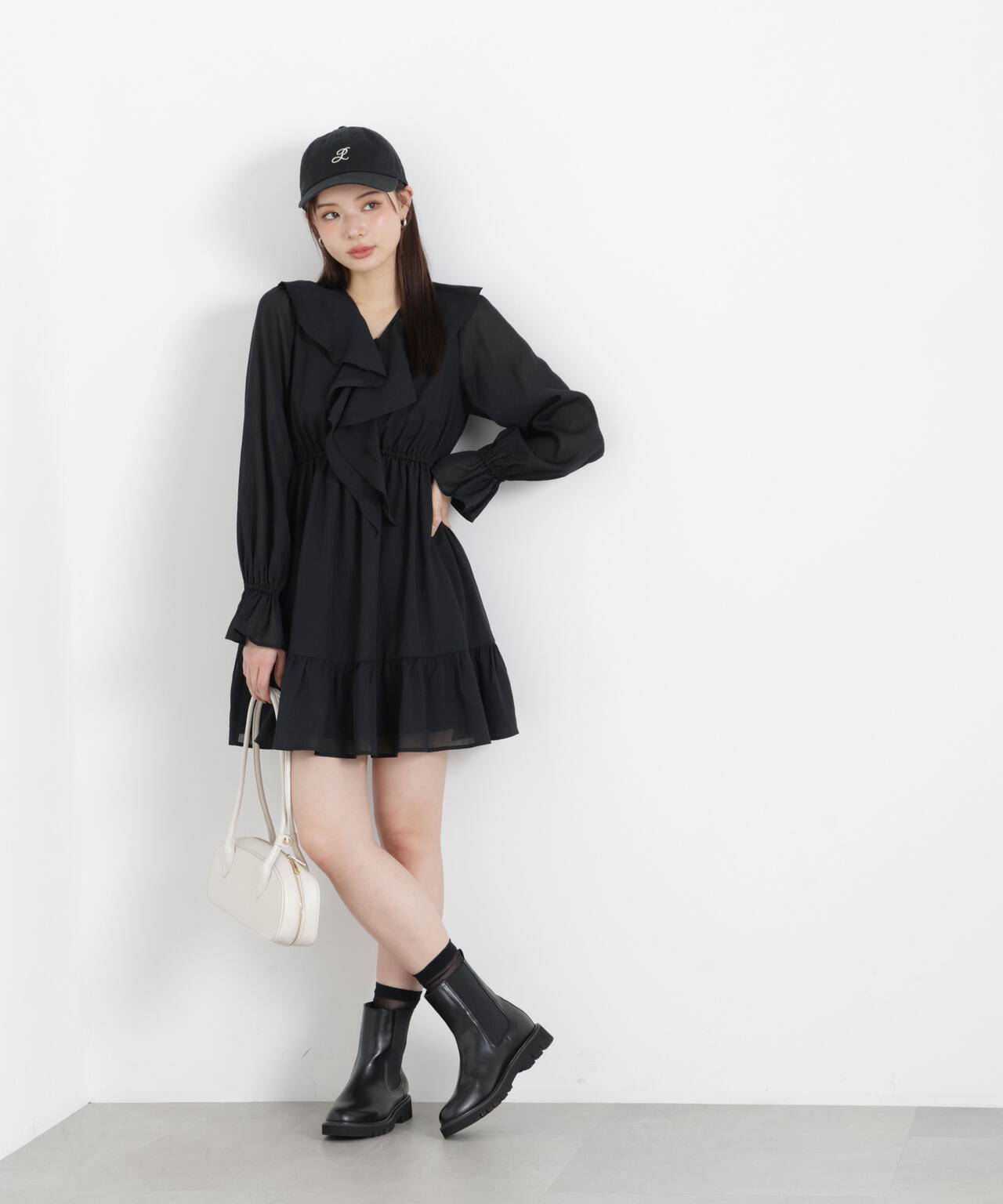 《EDIT COLOGNE》ラッフルミニワンピース【WEB・一部店舗限定】