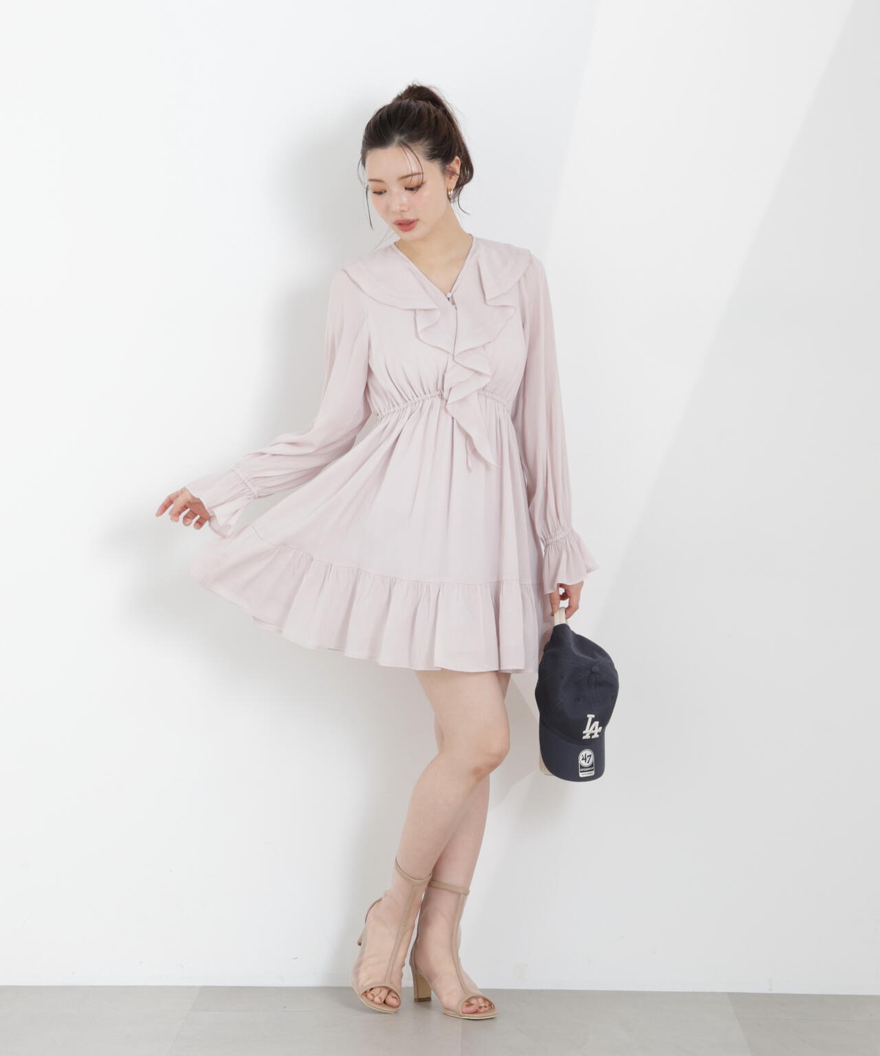 《EDIT COLOGNE》ラッフルミニワンピース【WEB・一部店舗限定】