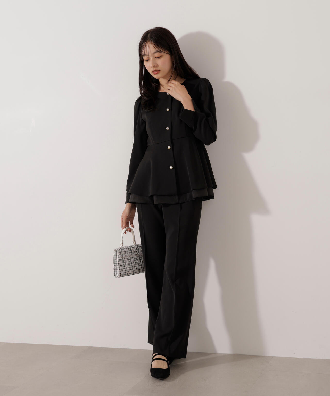 ペプラムジャケット