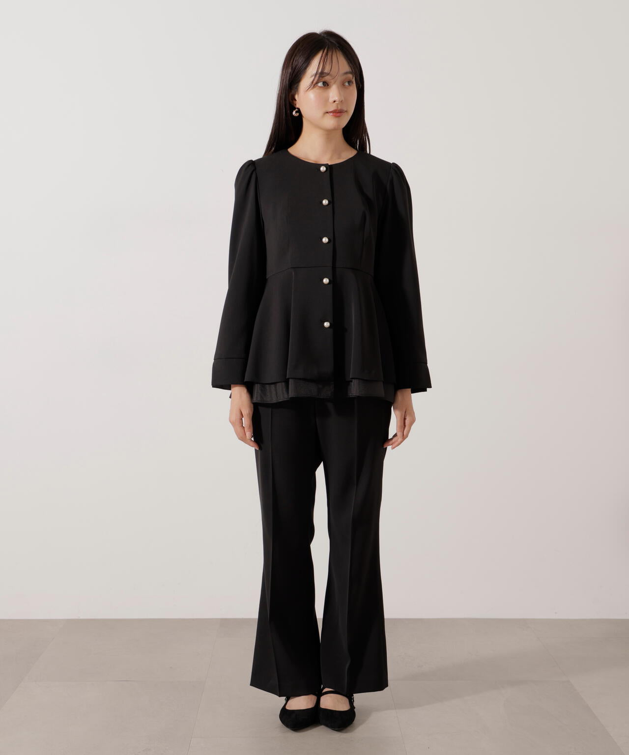 ペプラムジャケット