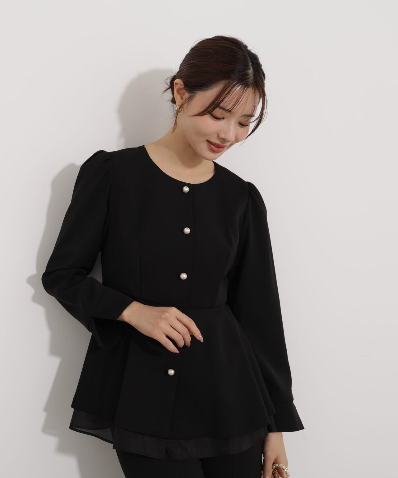 em. ペプラムジャケット　ブラック黒 ペプラムジャケット | PROPORTION BODY DRESSING（プロポーション