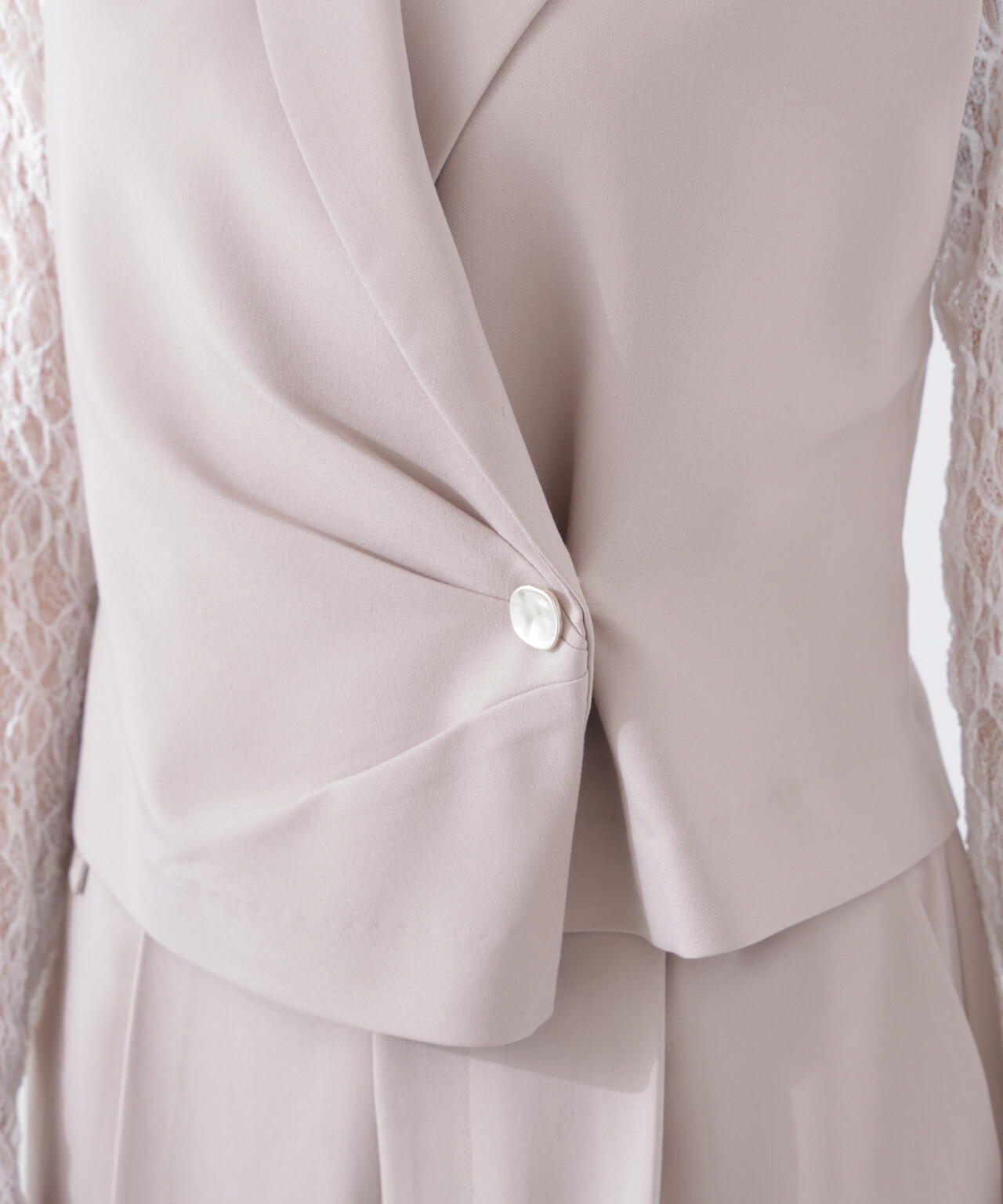 タックアシメジレ