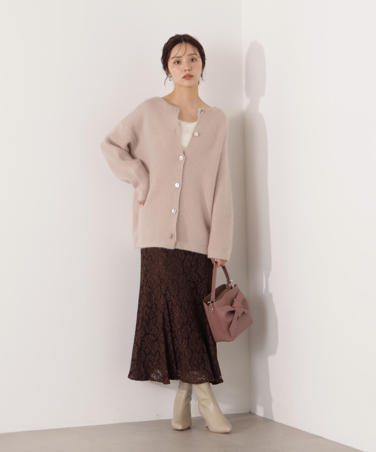 ちら見えガード安心カップ付キャミソール