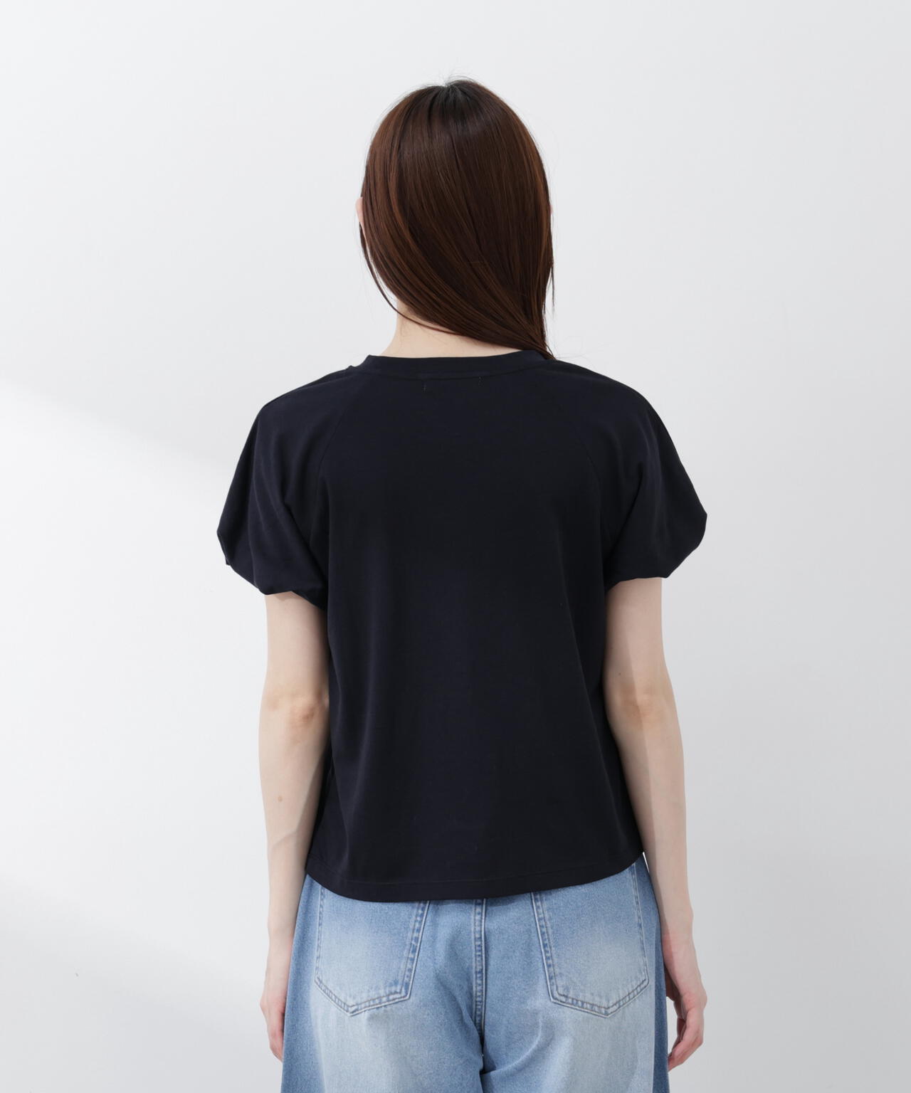 加藤栞さん着用】パフスリーブロゴTシャツ | PROPORTION BODY DRESSING