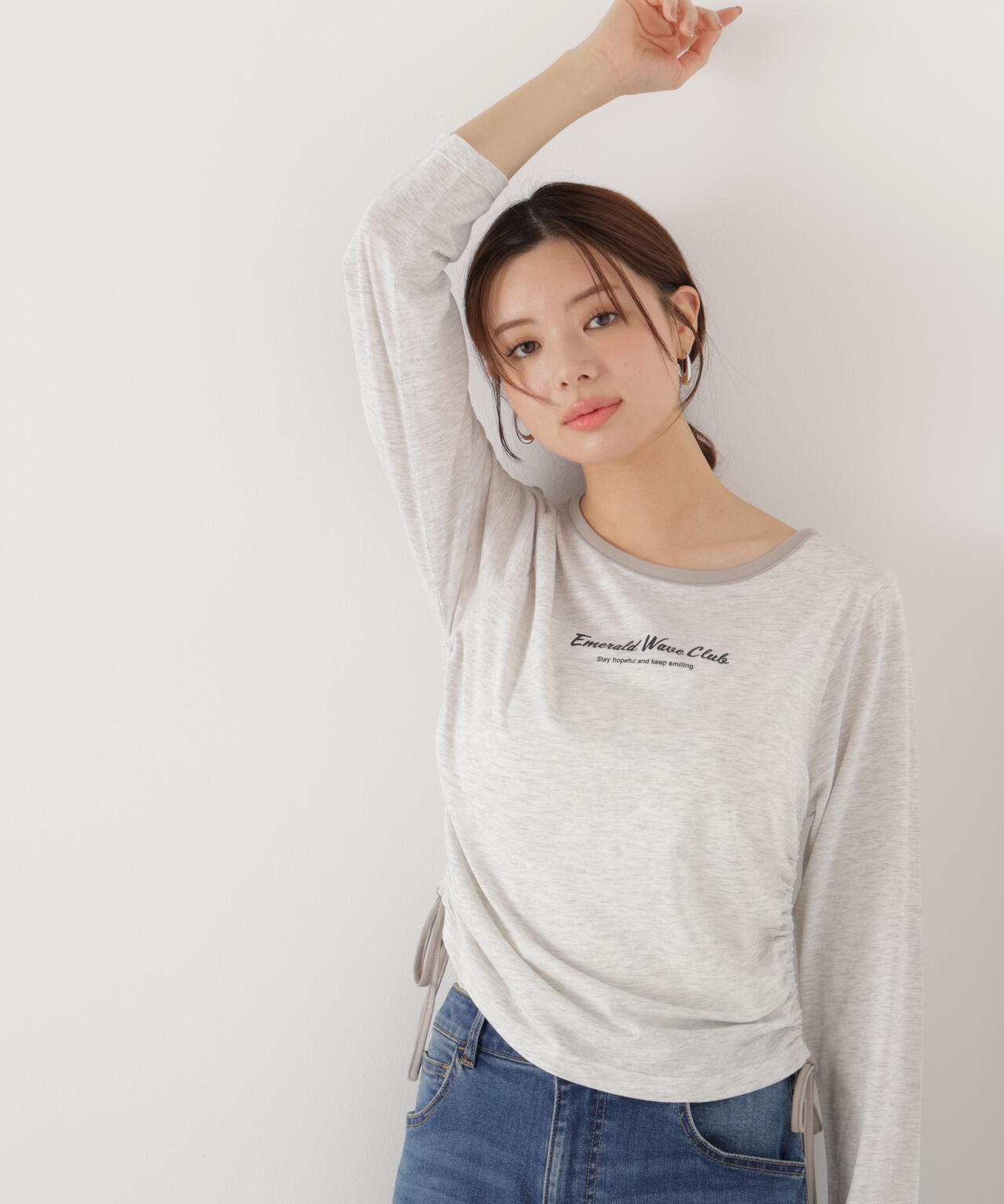 〈a/mie〉ドロストシアートップス