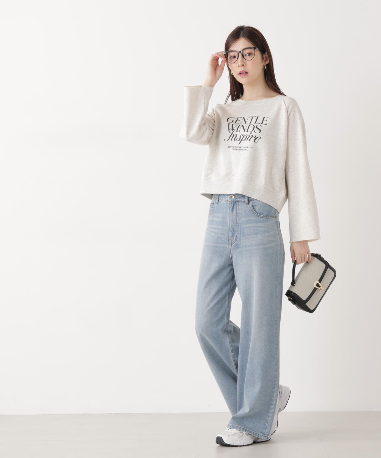 ＜ウォッシャブル＞〈a/mie〉ラグランロゴトップス