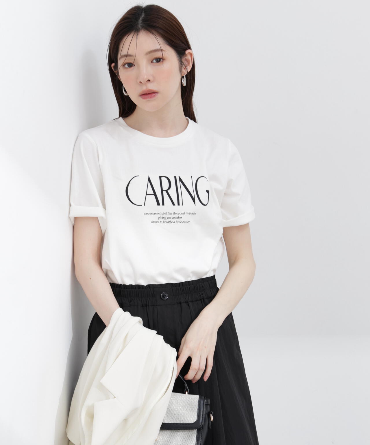 加藤栞さん着用＞〈a/mie〉グラフィックTシャツ | PROPORTION BODY