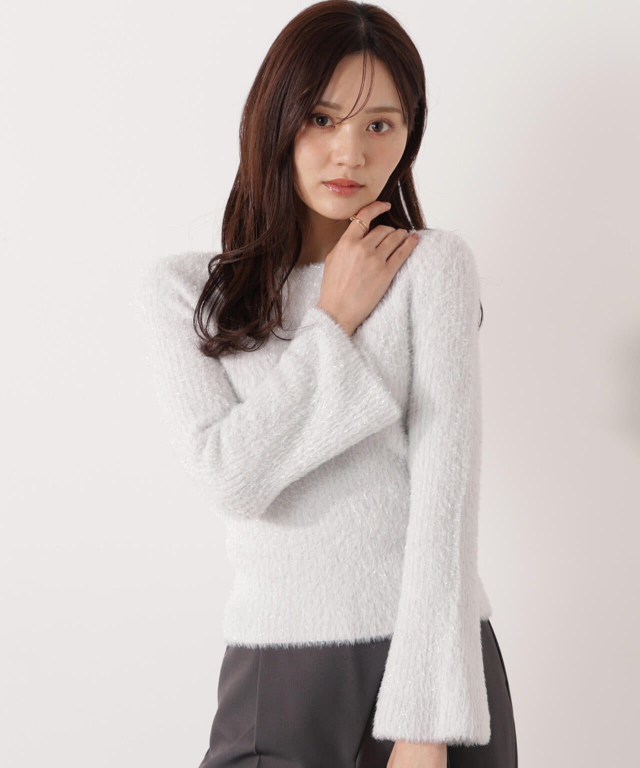 ラメフェザーボートネックニット