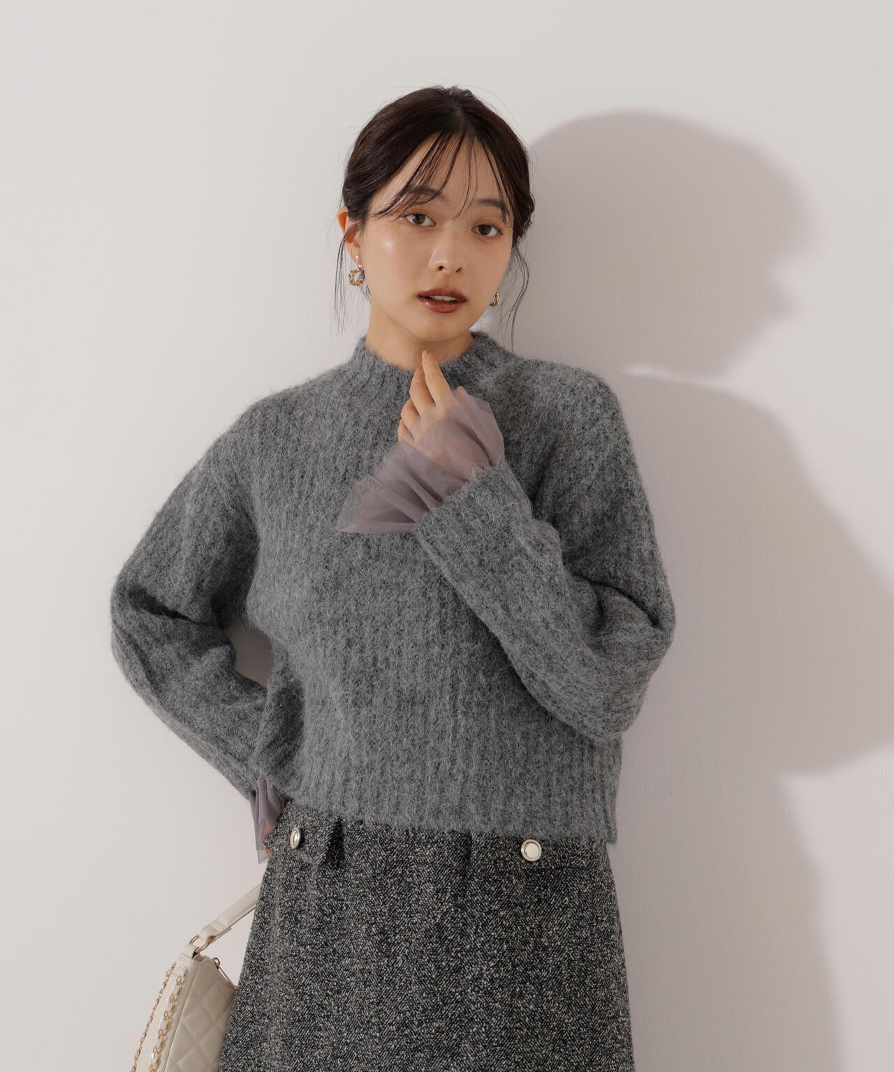 Rosé Muse チュールスリーブビジュー付きニット tulle sleeves bijou 