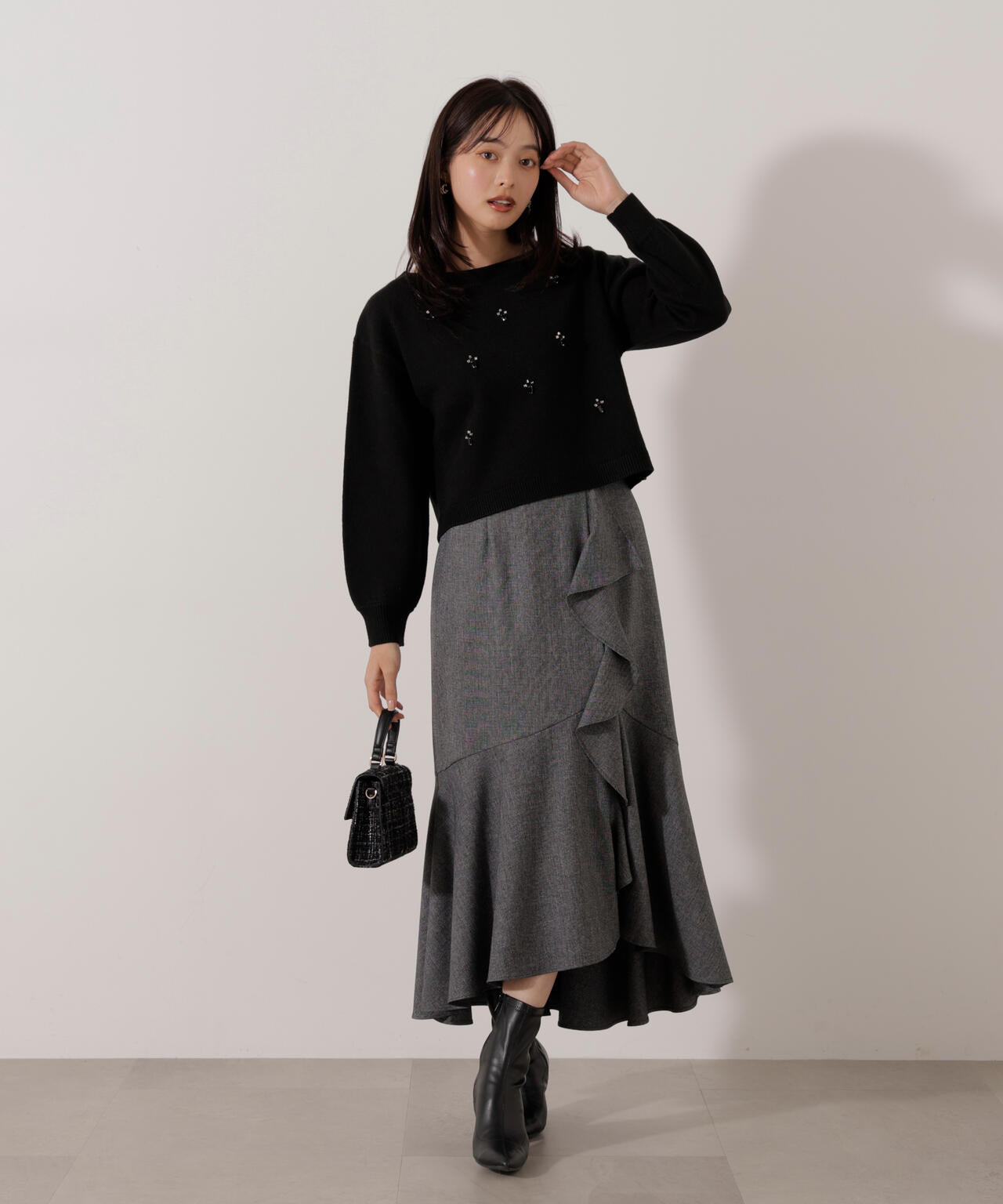 ビジュー付きボックスニット | PROPORTION BODY DRESSING