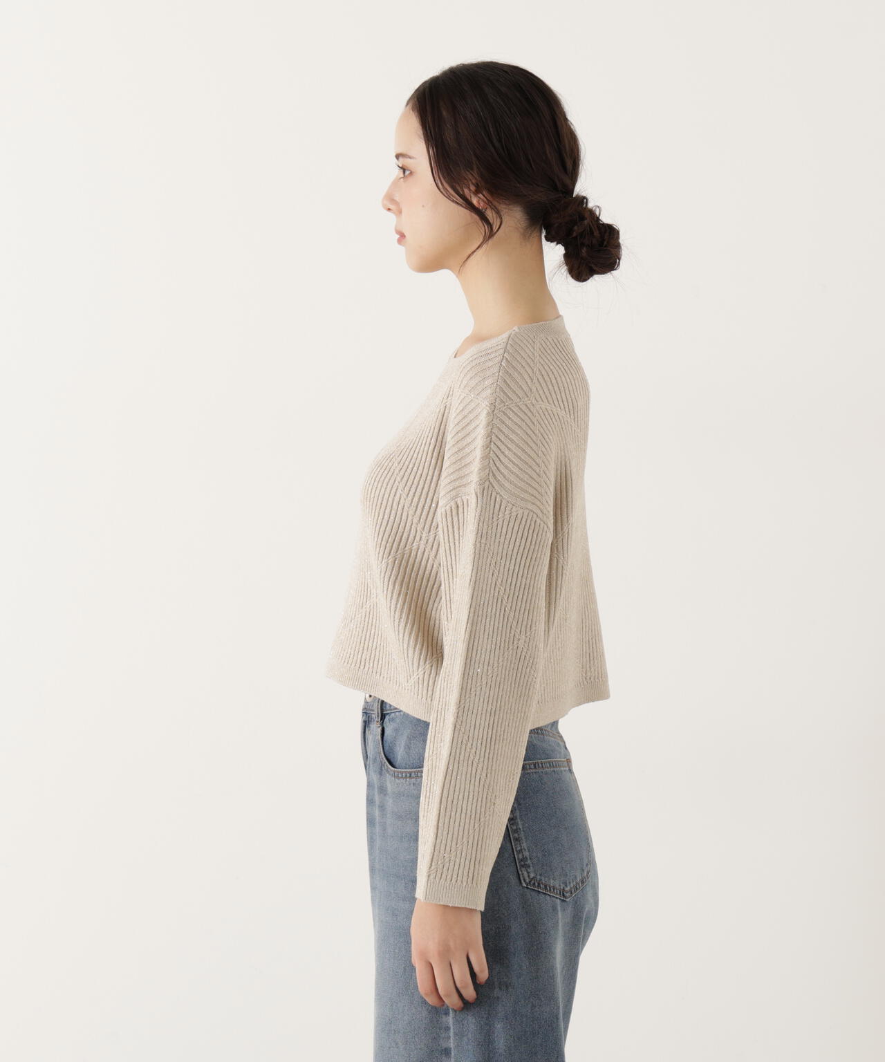 ラメ入りアイレットボクシーニット