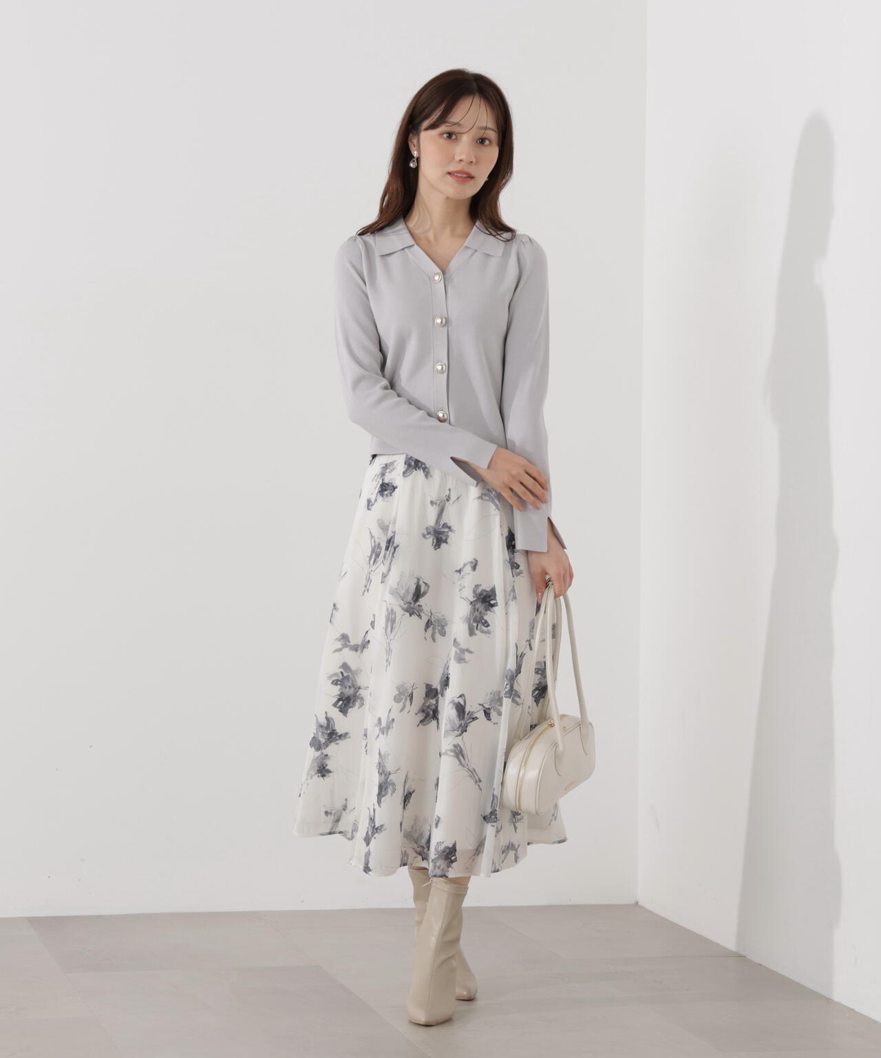 なぉみ 新品タグ付き　PROPOTION BODY DRESSING 衿付き総針ニット | PROPORTION BODY DRESSING（プロポーションボディ