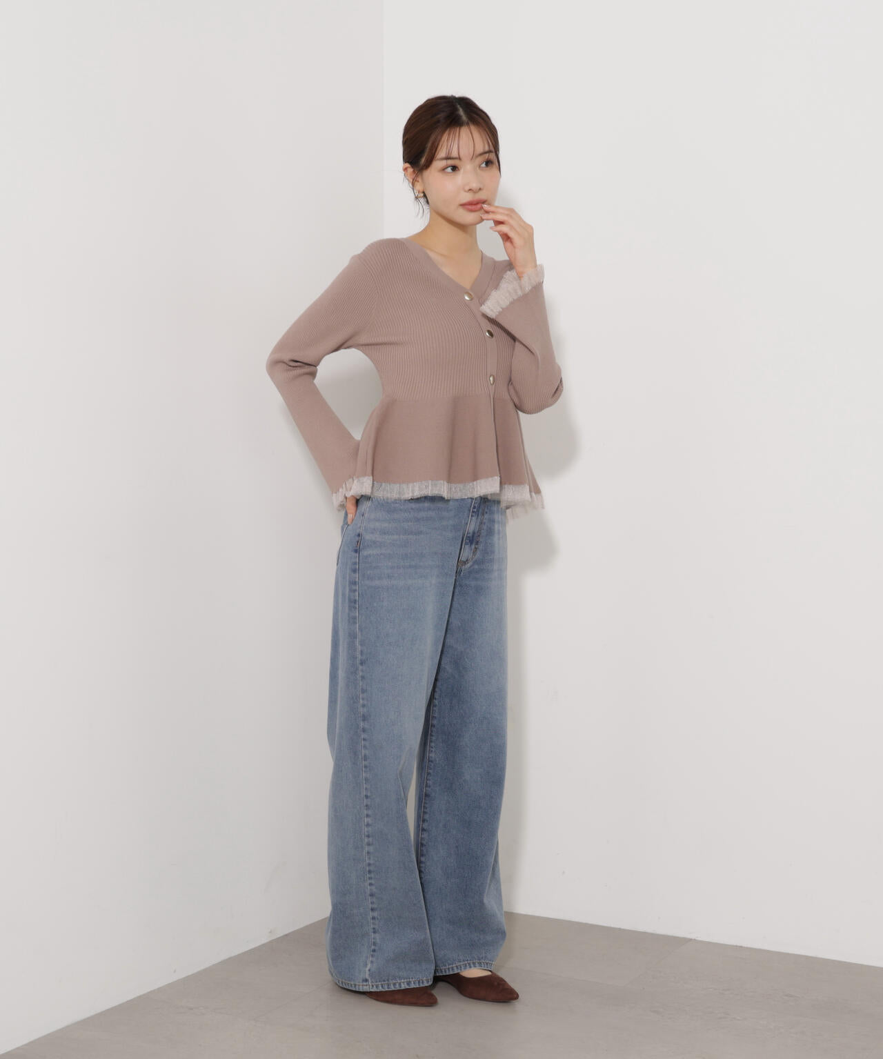 【追加生産予約】シアー切替ペプラムニット【モカ：WEB限定カラー】