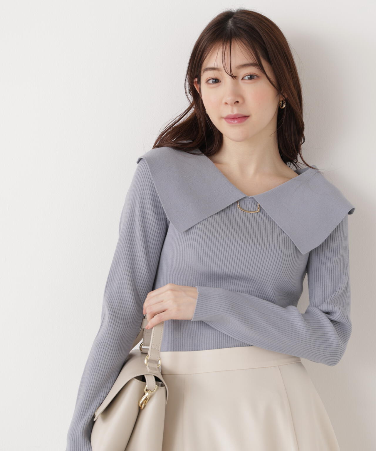 ＜ウォッシャブル/UV＞バー付きビッグ襟ニット