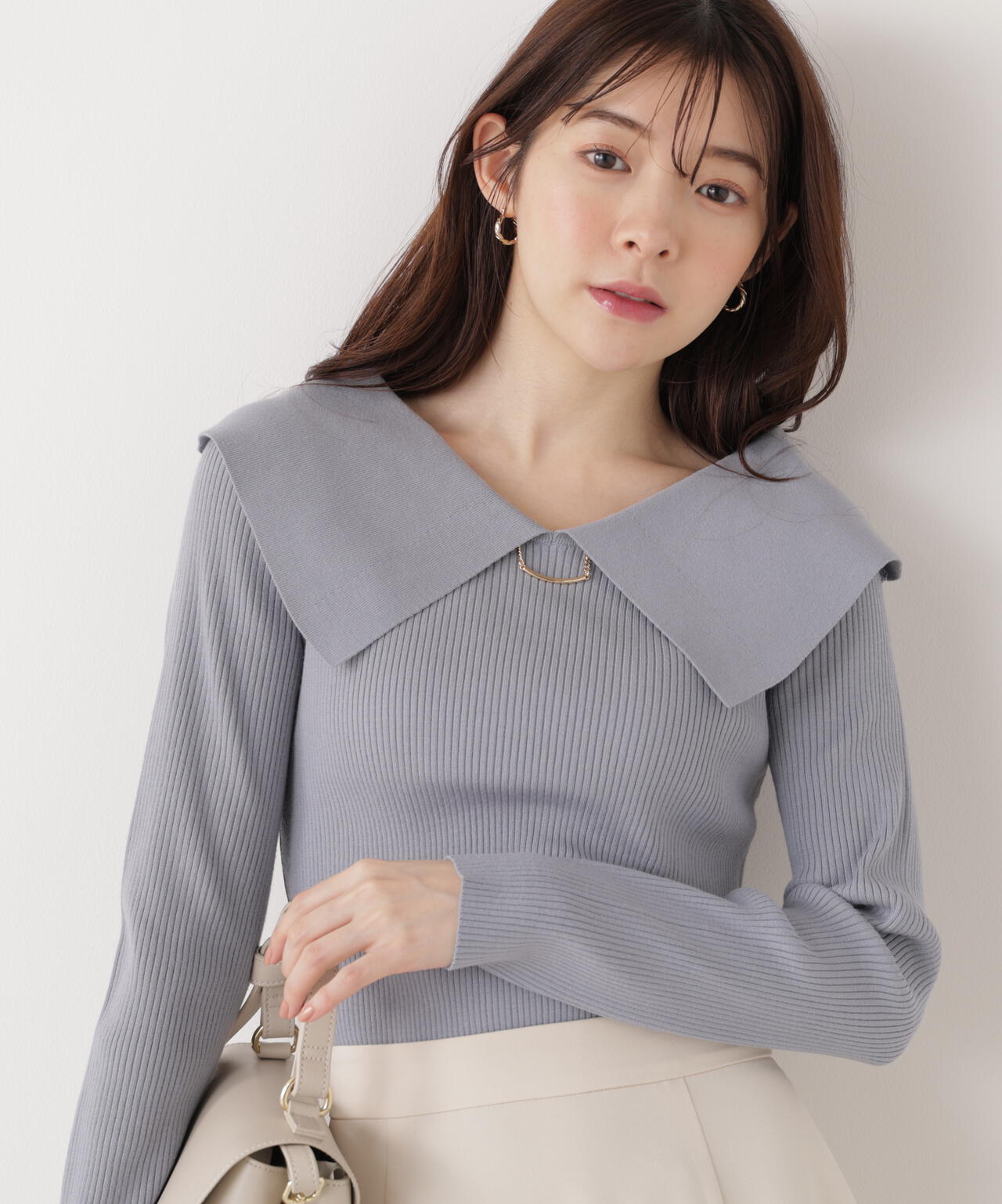 ＜ウォッシャブル/UV＞バー付きビッグ襟ニット