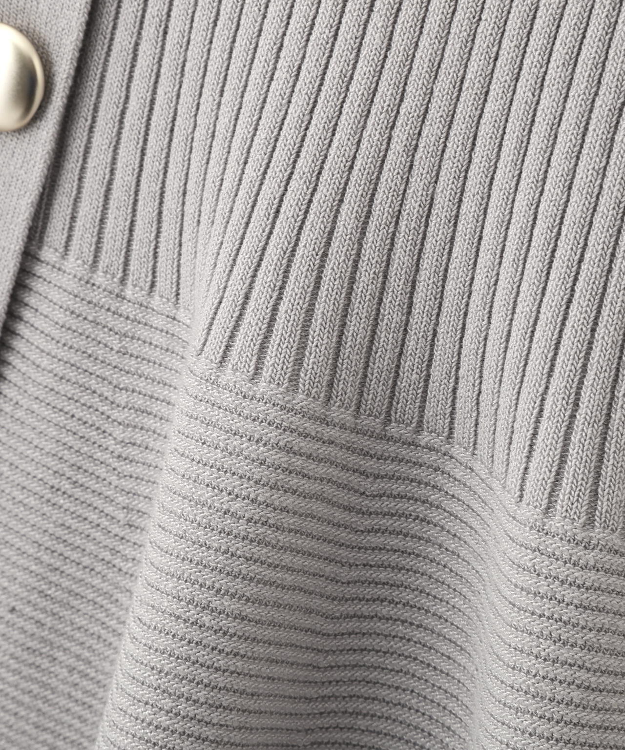 部分シアーペプラムニット【ライトグレー・ホワイト×グレー：WEB・一部店舗限定】