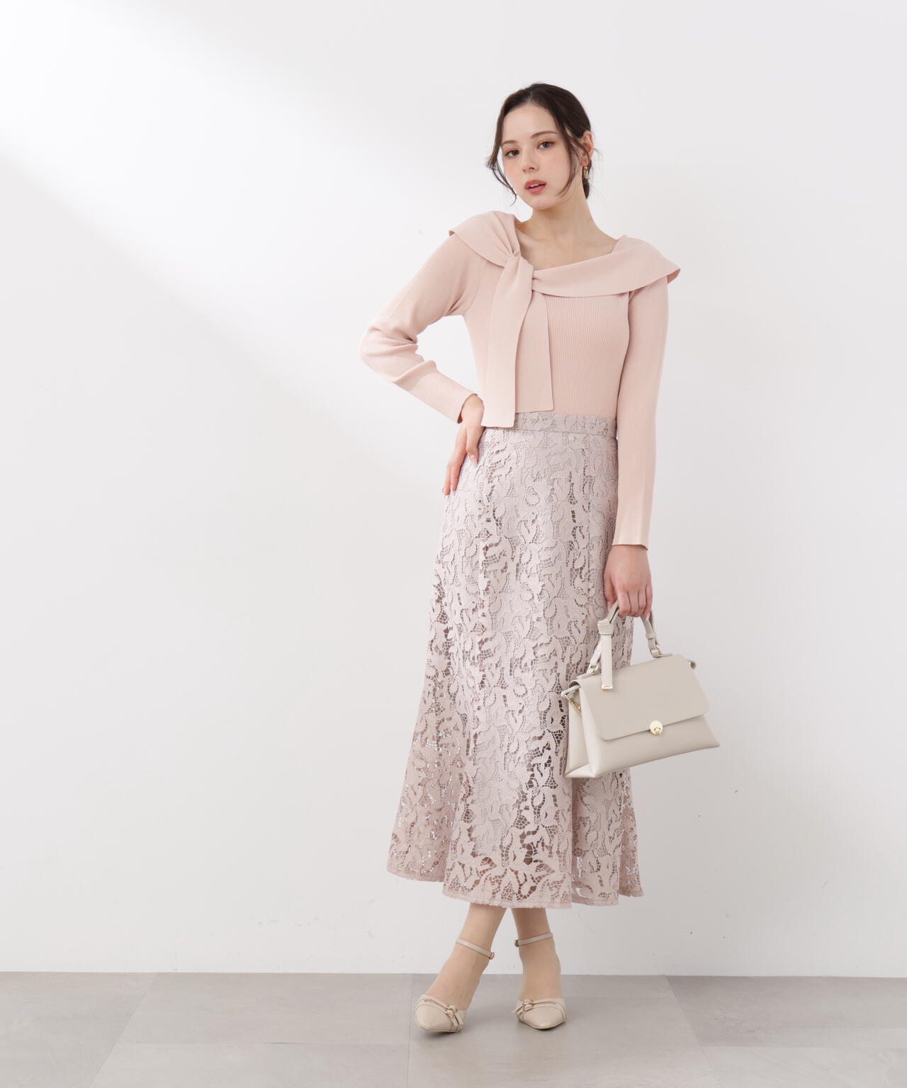 ＜ウォッシャブル/UV＞アシメケープニットトップス【WEB・一部店舗限定】