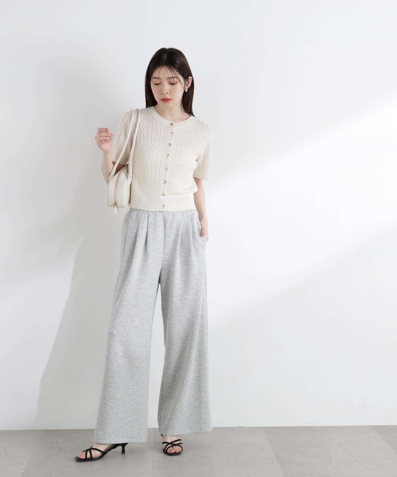 167cm 着用サイズ：FR