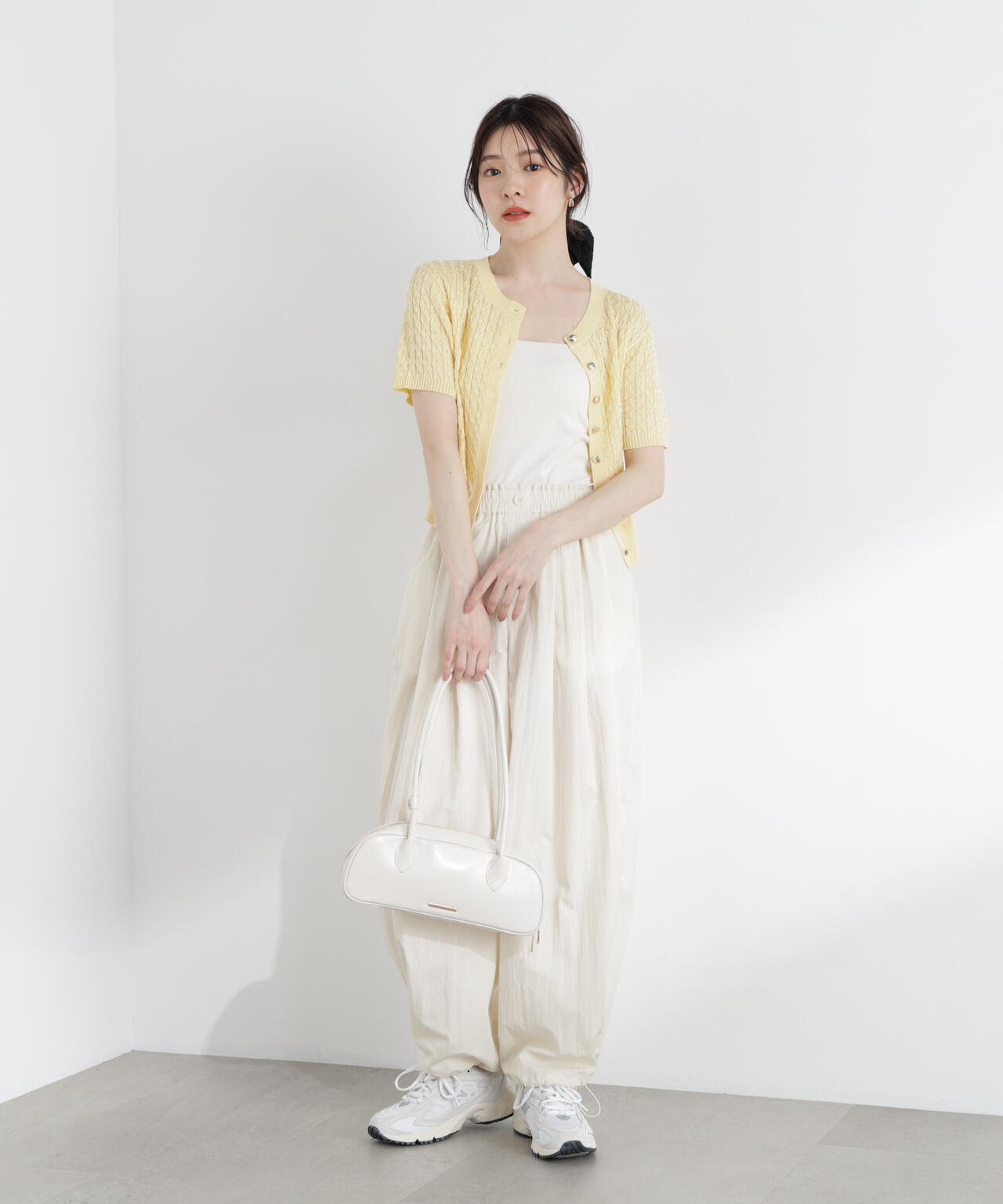 a/mie〉シルク混サマーケーブルニット【イエロー、ピンク：WEB・一部