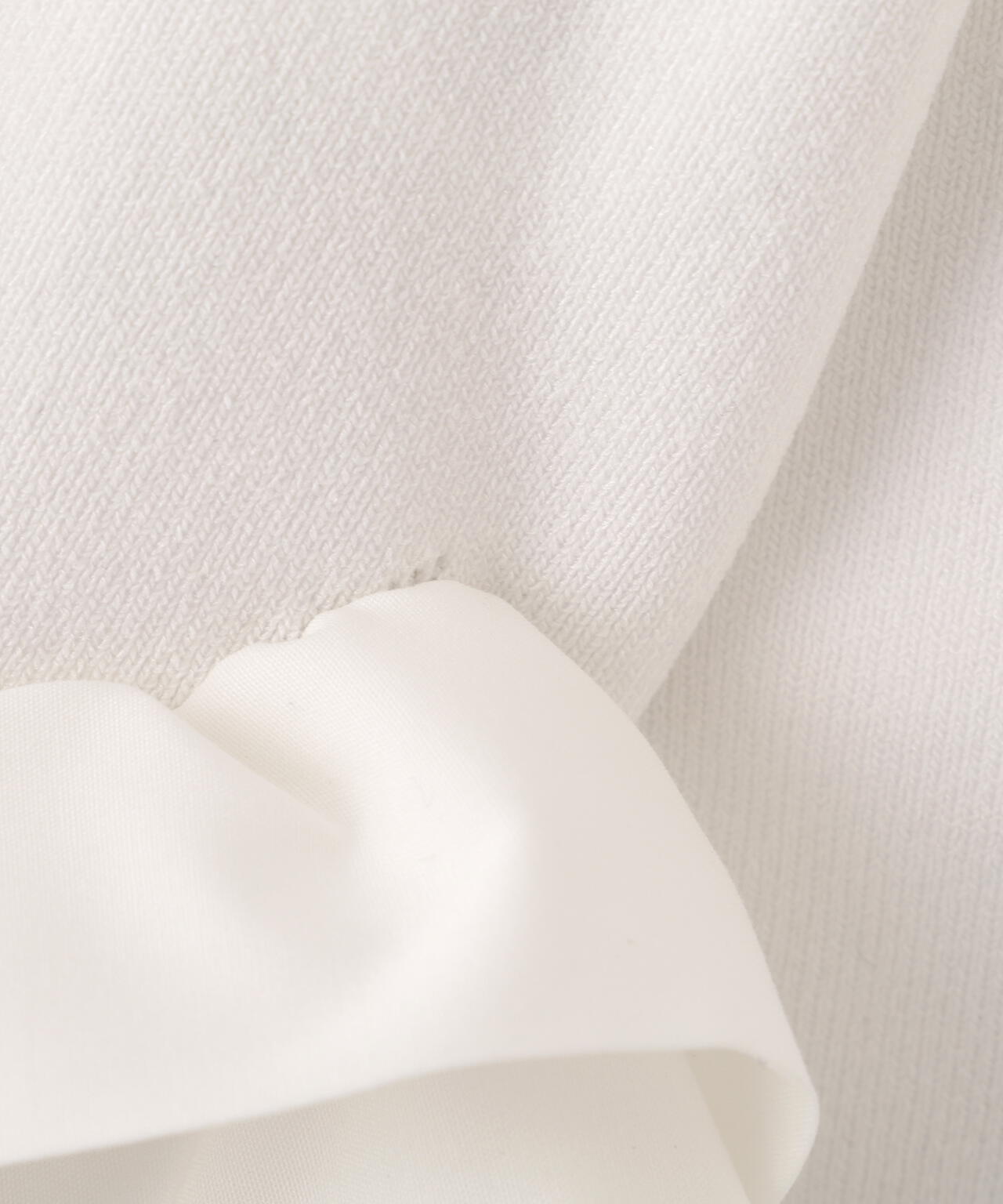 〈a/mie〉ホイップペプラムニット