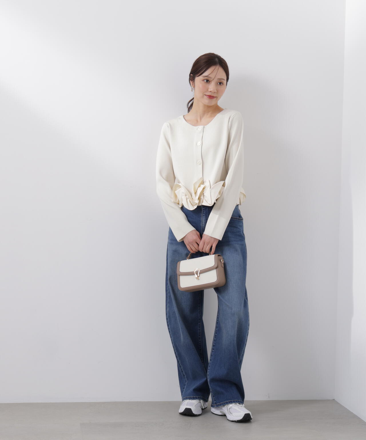 〈a/mie〉ホイップペプラムニット