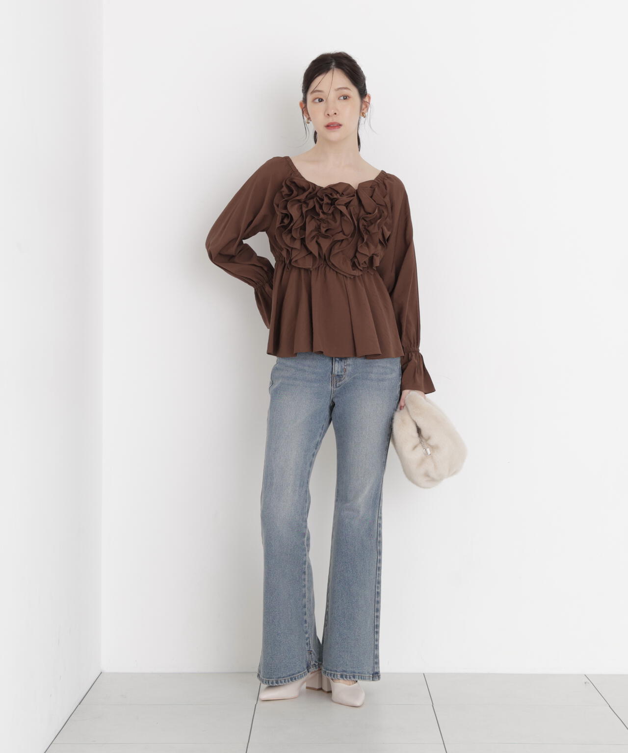 167cm 着用サイズ：FR