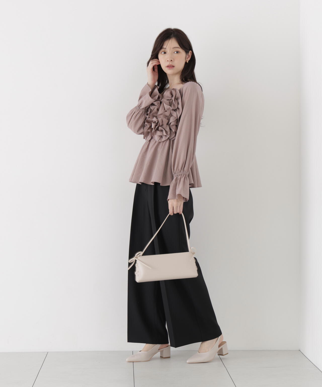 167cm 着用サイズ：FR