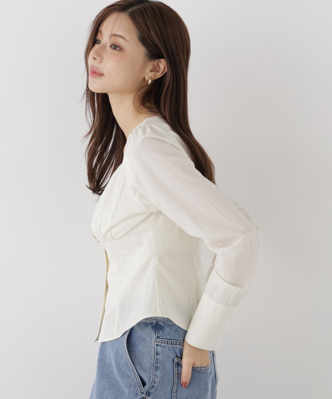 165cm 着用サイズ：FR