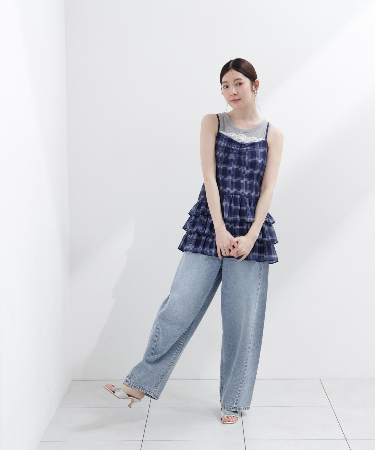 167cm 着用サイズ：FR
