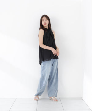 165cm B:82 W:59 H:86 S:25cm 着用サイズ：FR