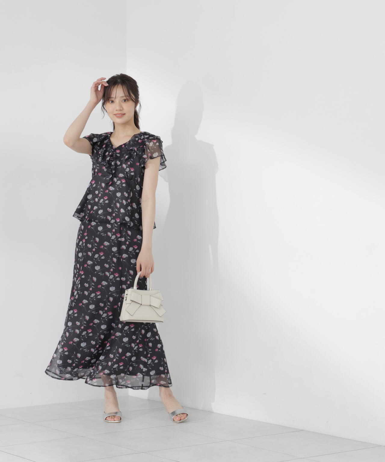 フラワープリントペプラムブラウス | PROPORTION BODY DRESSING