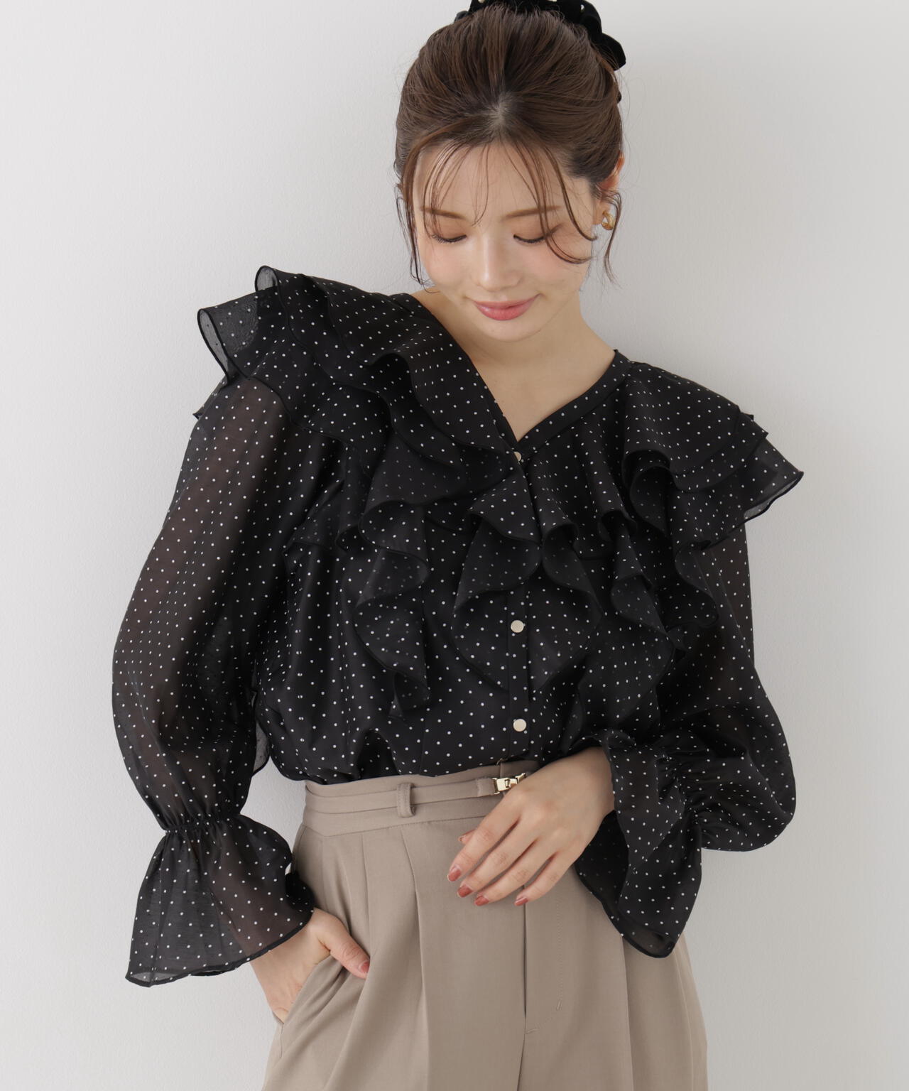 165cm 着用サイズ：FR
