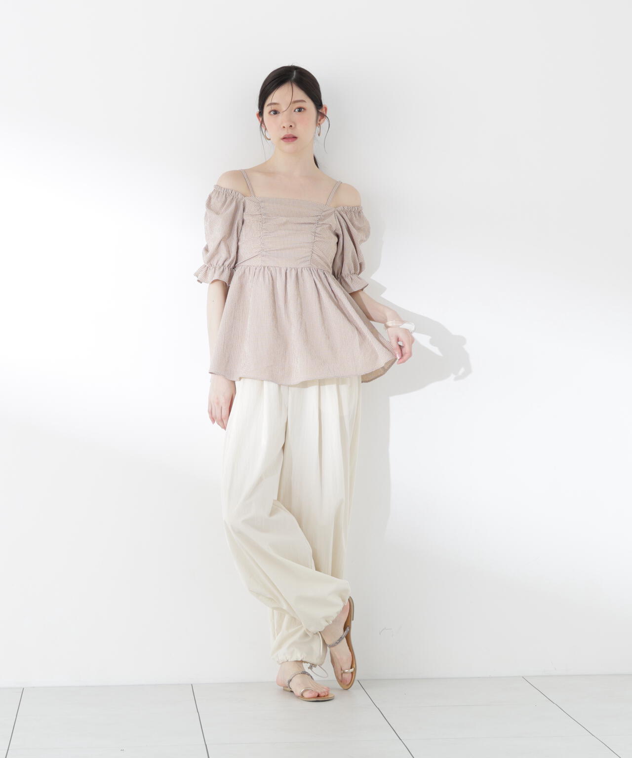 167cm 着用サイズ：FR