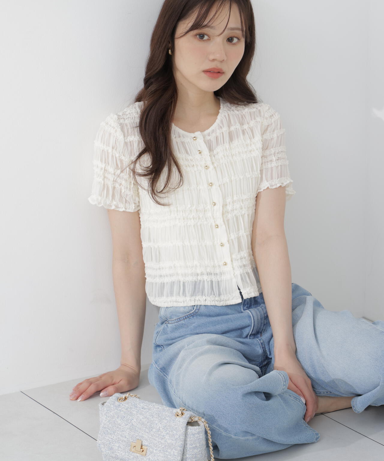 a/mie＞フリルシャーリングブラウス | PROPORTION BODY DRESSING