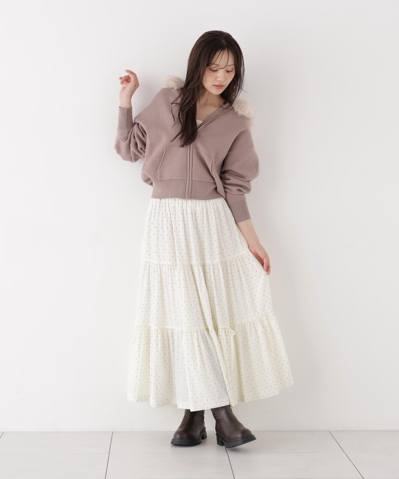 166cm B:78 W:56 H:83 S:24.5cm 着用サイズ：M