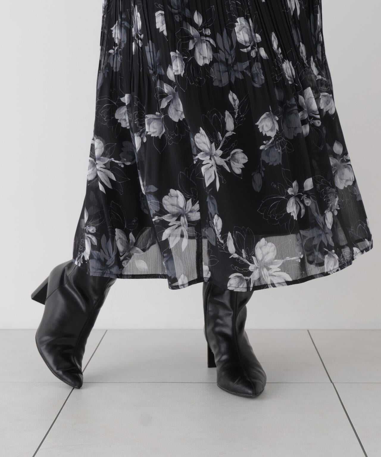 フラワープリントプリーツスカート | PROPORTION BODY DRESSING