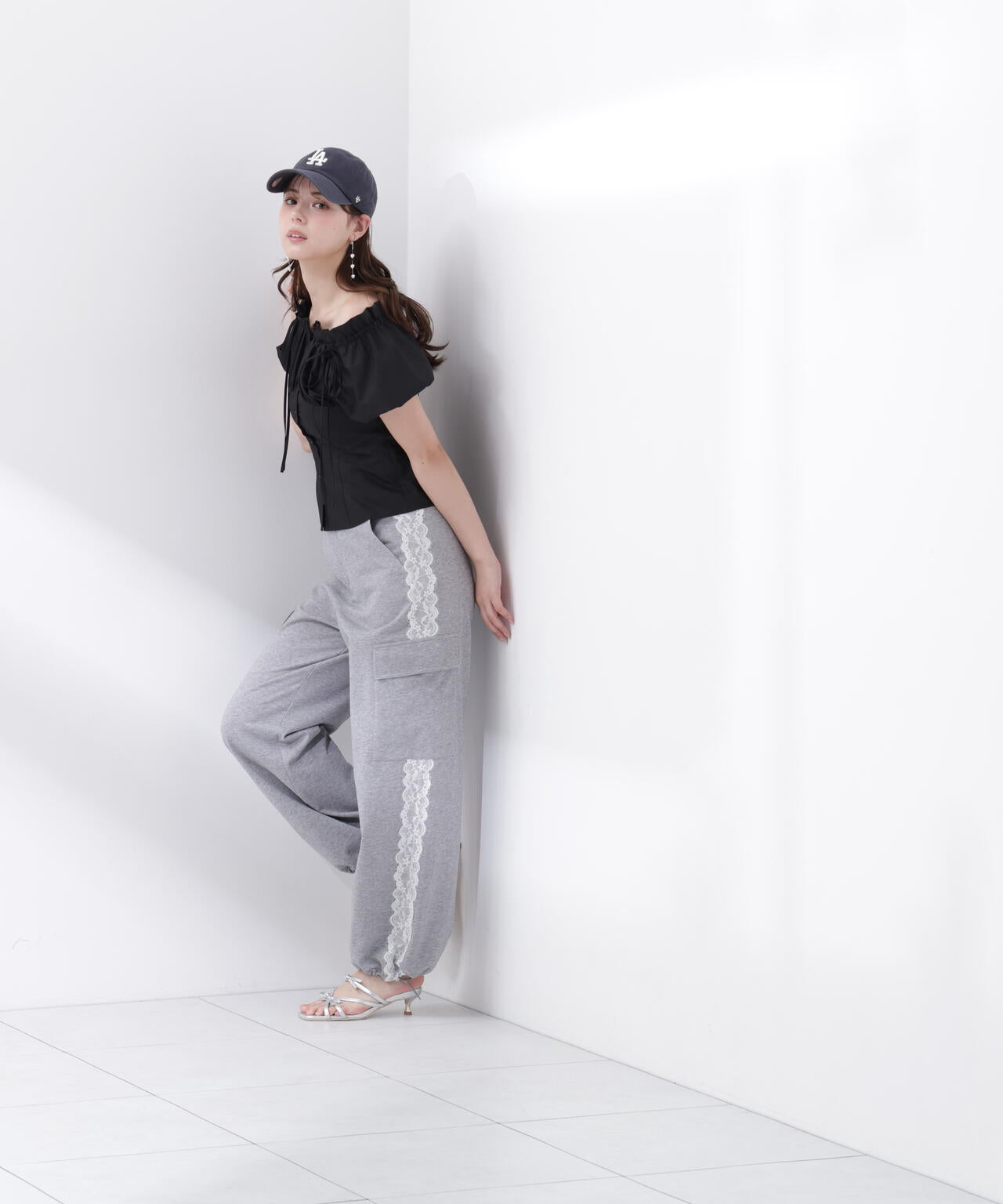 青島心さんコラボ＞裏毛カーゴパンツ | PROPORTION BODY DRESSING