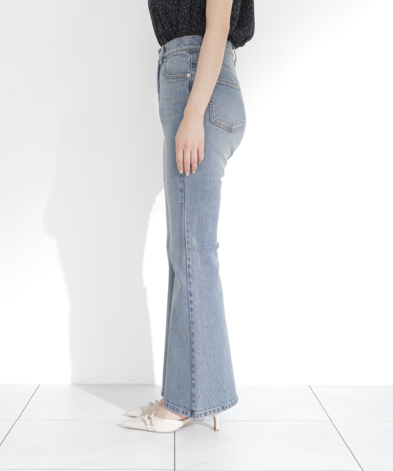 a/mie＞フレアーデニムパンツ | PROPORTION BODY DRESSING