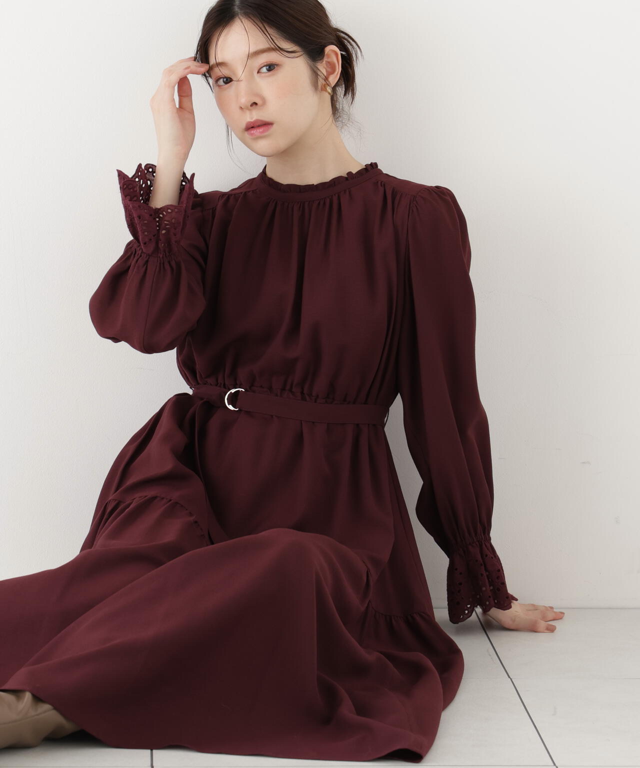 部分刺繍スリーブワンピース | PROPORTION BODY DRESSING