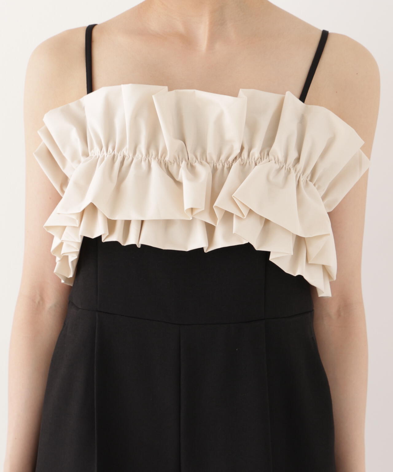 166cm B:78 W:56 H:83 S:24.5cm 着用サイズ：M