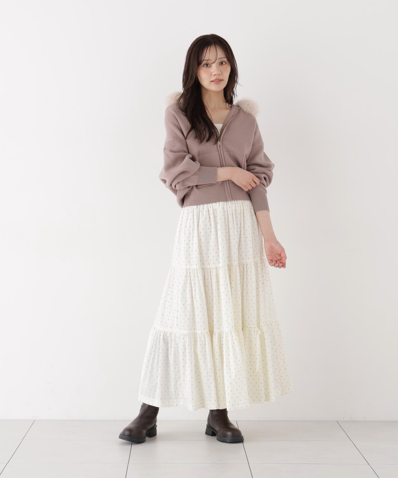 166cm B:78 W:56 H:83 S:24.5cm 着用サイズ：FR