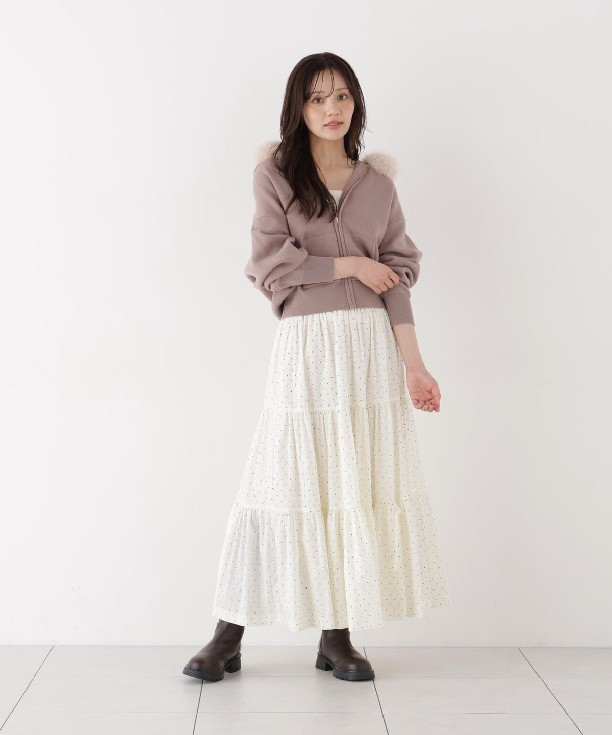 166cm B:78 W:56 H:83 S:24.5cm 着用サイズ：FR