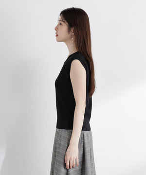 167cm 着用サイズ：FR