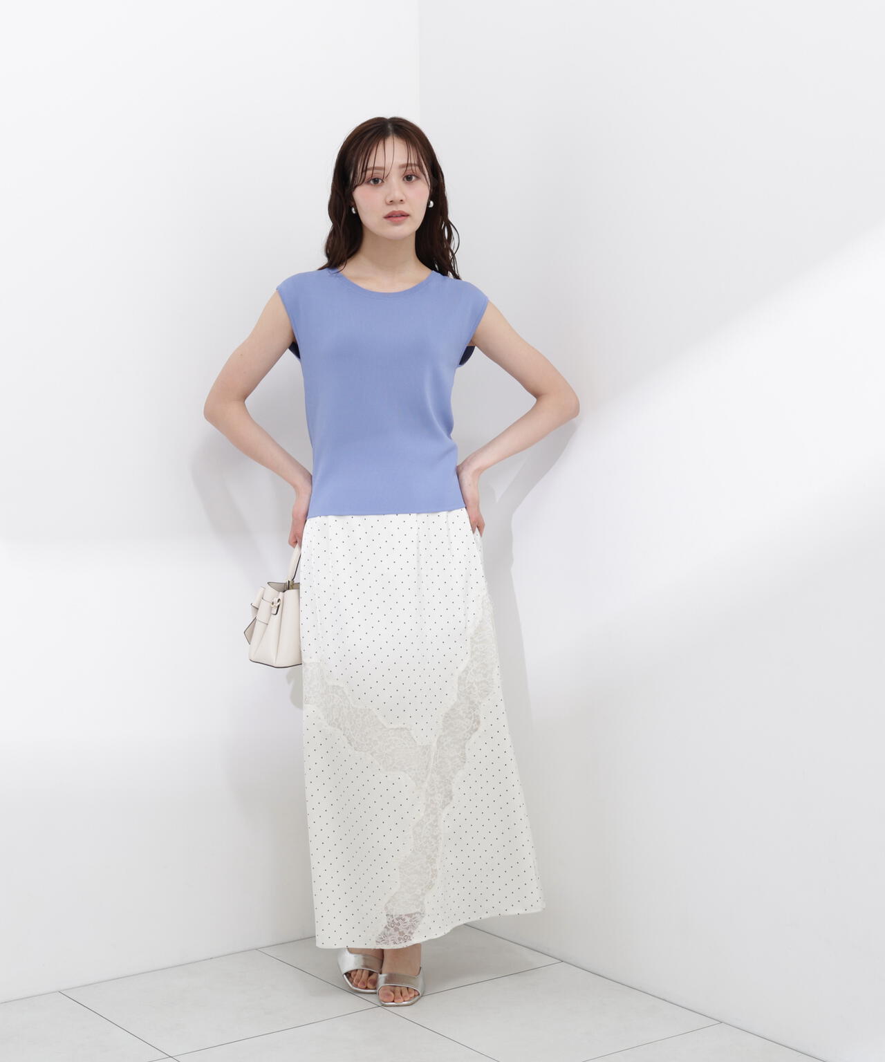 166cm B:78 W:56 H:83 S:24.5cm 着用サイズ：FR